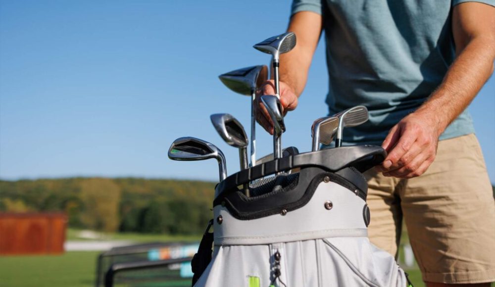 the-golf-odyssey-begins-choosing-the-right-club-2024-10-20-17-50-53-94S5TB9-1024x683